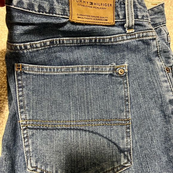 Tommy Hilifiger Jeans 36/30 - Picture 2 of 3